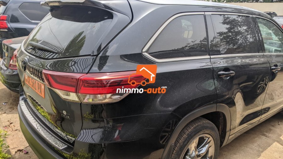 Magnifique toyota Highlander à louer pour tous vos déplacements