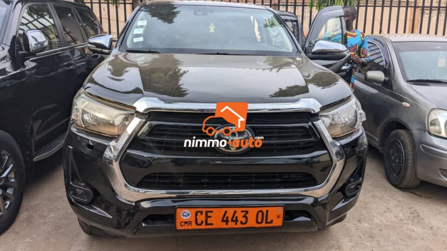 Magnifique Toyota hilux a louer à un prix incroyable