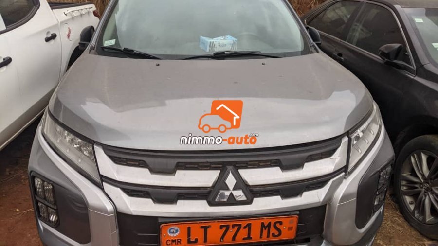 voiture de luxe pour vos déplacements et vos séjours dans Yaoundé ou hors de la ville à un prix imbattable