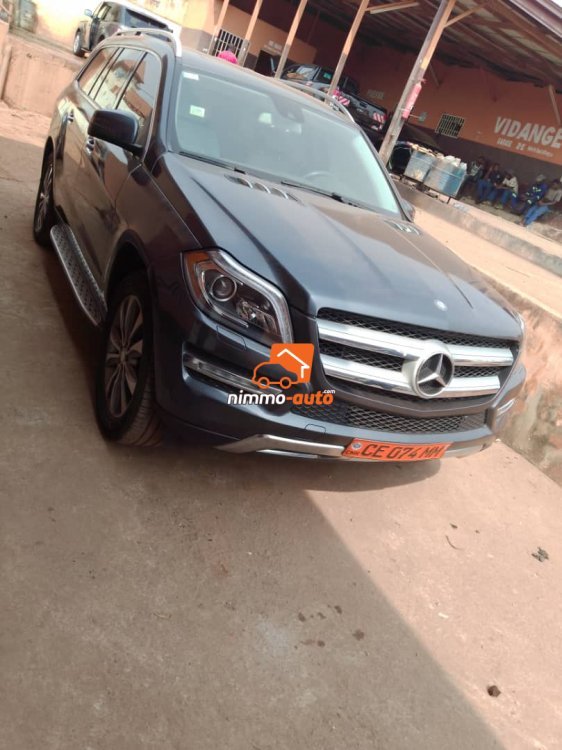 Mercedes de luxe pour vos déplacements et vos séjours dans Yaoundé ou hors de la ville à un prix imbattable