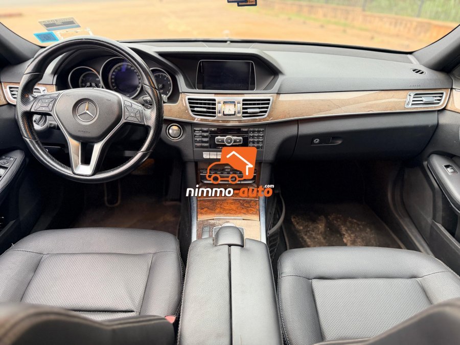 Berline de luxe, Mercedes Classe E à louer pour vos cérémonies