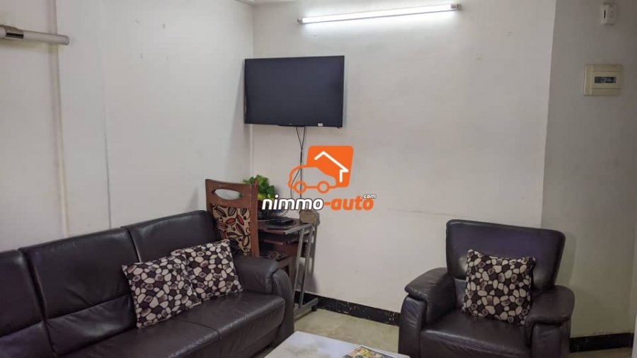 Studio meublé très confortable à louer à Biyem-assi
