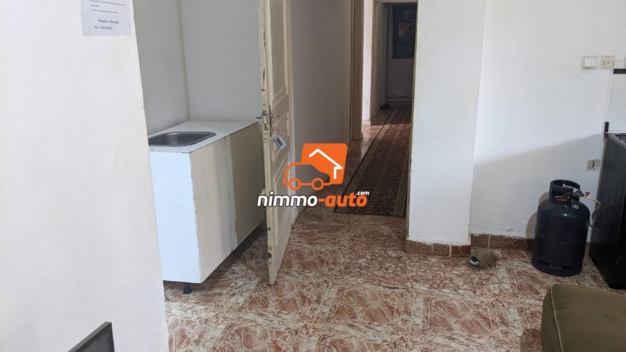 Studio meublé en plein centre ville à Rue Ceper Elig essono