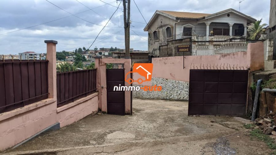 TRES BEL APPARTEMENT MEUBLE A LOUER A NGOUSSO