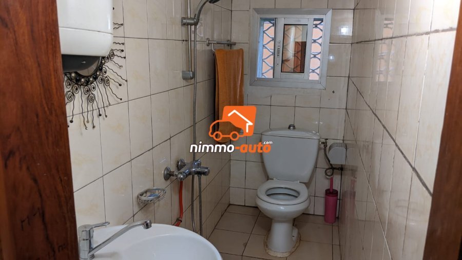 MAGNIFIQUE APPARTEMENT MEUBLE A LOUER A NKOMO