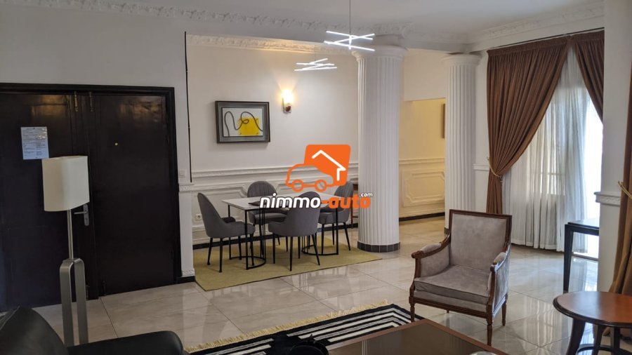 LUXUEUX  APPARTEMENT MEUBLE A LOUER A  BASTOS