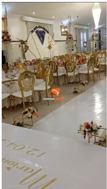 SOMPTUEUSE SALLE DE FÊTES A LOUER A DRAGAGES