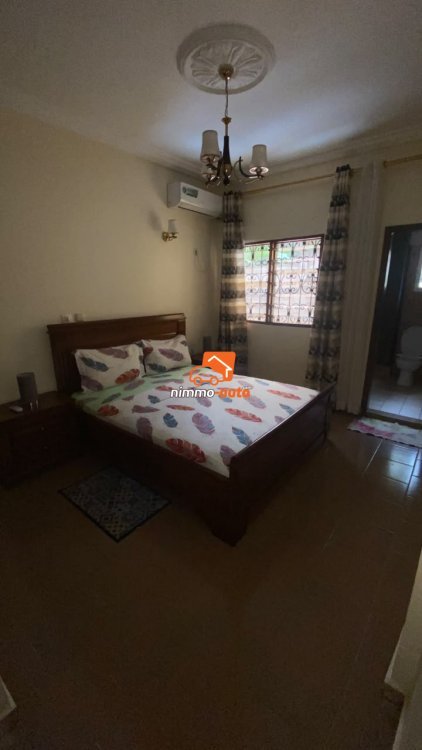 BEL APPARTEMENT MEUBLE A LOUER A EFOULAN