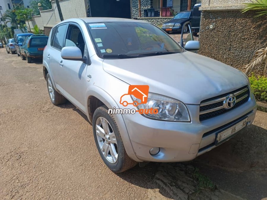 MAGNIFIQUE RAV 4 A LOUER A YAOUNDE