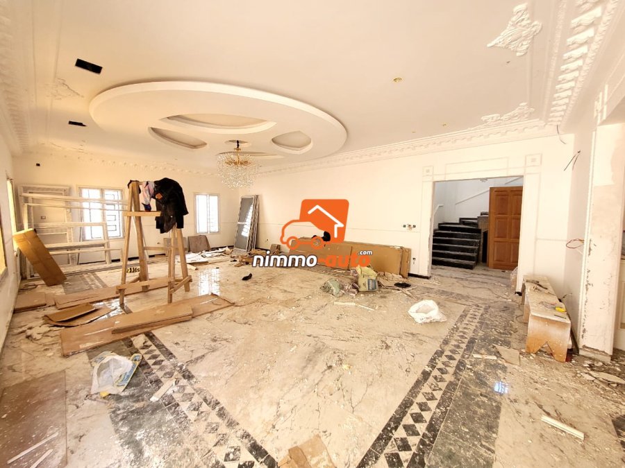 Magnifique Duplex 1.000m² Haut Standing à vendre au Parcours Vita