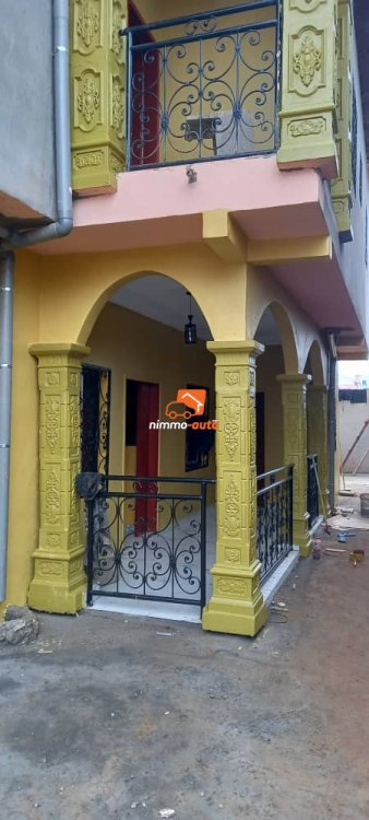 GRAND DUPLEX A VENDRE A MENDONG