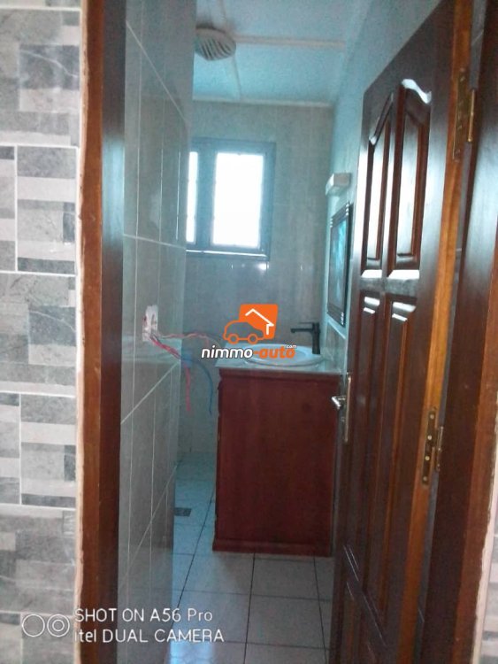 GRAND DUPLEX A VENDRE A TSINGA VILLA