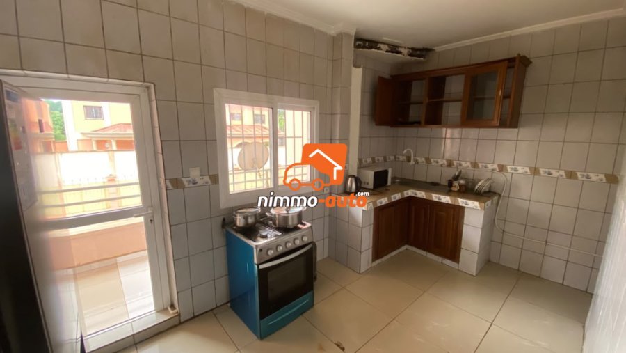 TRES BEL APPARTEMENT MEUBLE A LOUER A SIMBOCK