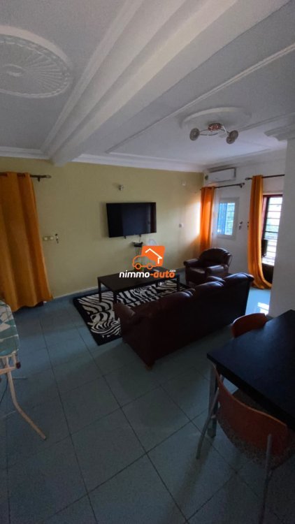 TRES BEL  APPARTEMENT MEUBLE A LOUER
