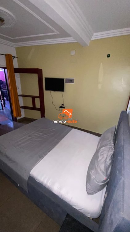 GRANDE ET BELLE CHAMBRE MEUBLEE A LOUER A ODZA