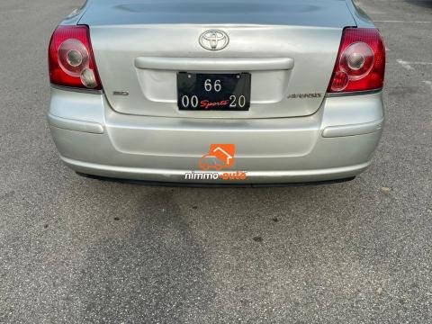 voitutre toyota tete de cochon