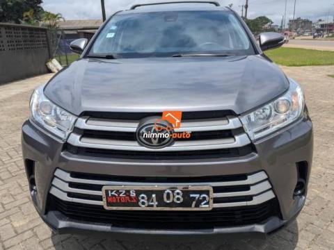 TOYOTA HIGHLANDER LE AWD