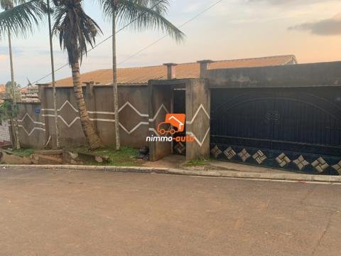 Maison à vendre à Mendong