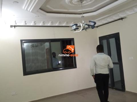 Appartement à louer à Nsimeyong