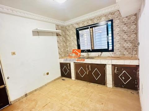 VILLA BON STANDING  POUR HABITATION OU BUREAU A LOUER NSIMEYONG