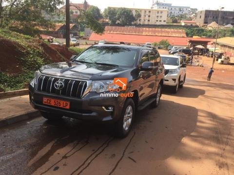 Toyota Prado 2021 à louer avec chauffeur