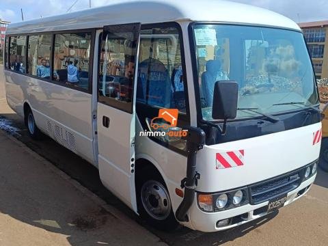 Coaster 35 places à louer pour tous vos déplacements de groupe