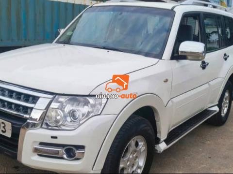 8,600,000FCFA-MITSUBISHI PAJERO SPORT-4X4WD-VERSION 2014-OCCASION BELGIQUE !!