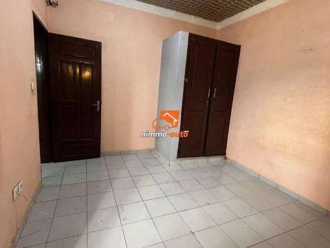 magnifique studio modrene à  louer à  mendong