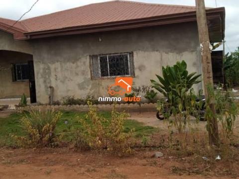 Maison à vendre à Odza toutouli