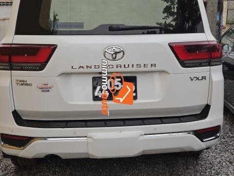 Land cruiser à vendre bon prix