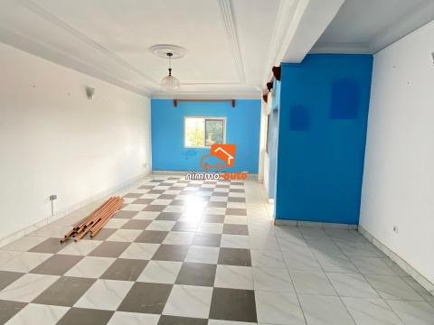 appartement haut standing à louer à Odza