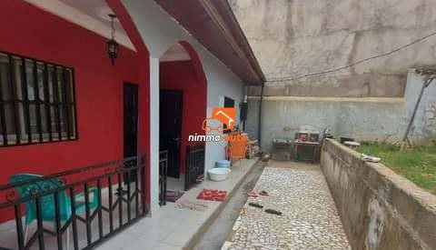 Villa à vendre à Obobogo