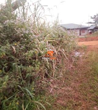 Terrain à vendre au quartier Awae