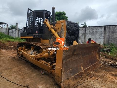 BULLDOZER SHANTUI SD22 (caterpillar d7)