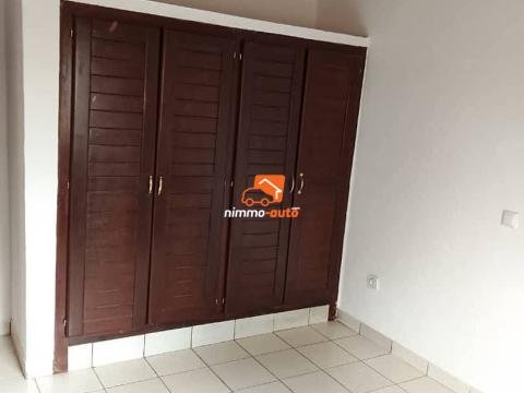 joli appartement moderne situé à nvam