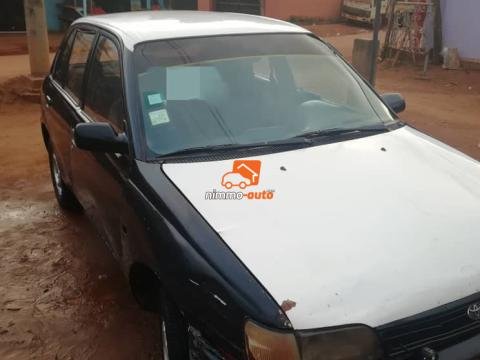 Toyota starlet moins cher à vendre