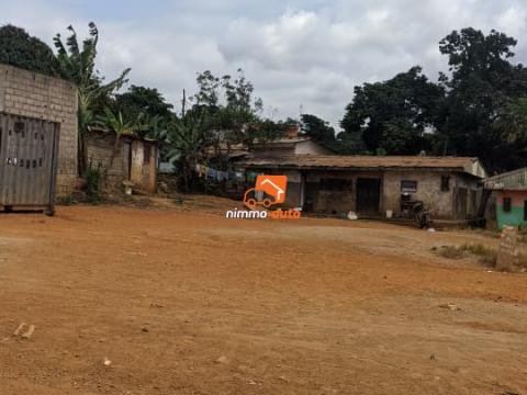 terrain a vendre a efoulan