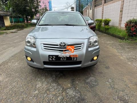 TOYOTA AVENSIS