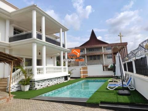 Magnifique duplex meublé avec piscine