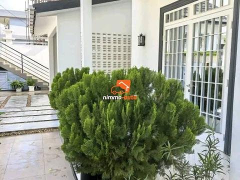 duplex de luxe à vendre à bastos