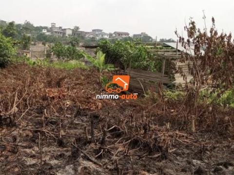 Terrain à vendre à Logbessou