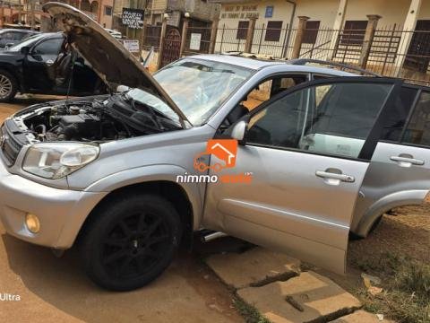 TOYOTA RAV 4 à vendre
