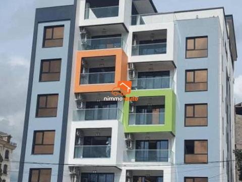 immeuble meublé haut standing à vendre à bastos