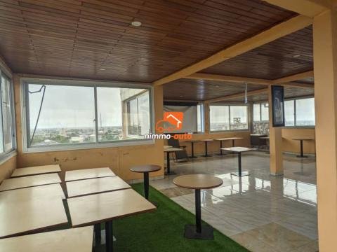 terrasse pour cérémonie à louer à japoma