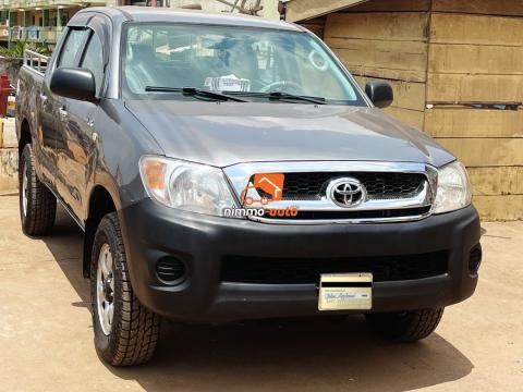 Toyota pickup Hillux