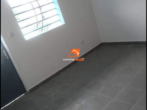 Appartement à louer à Bonamoussadi