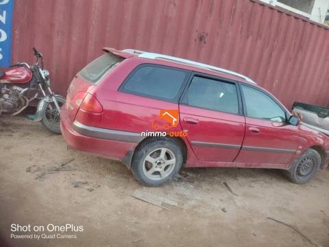 Toyota Avensis long châssis  Automatique