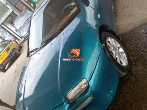 MAZDA 323