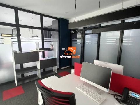 Bureaux très haut standing à louer à Bastos