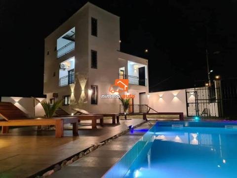 Appartements meublés à Kribi (Ebomè) avec piscine